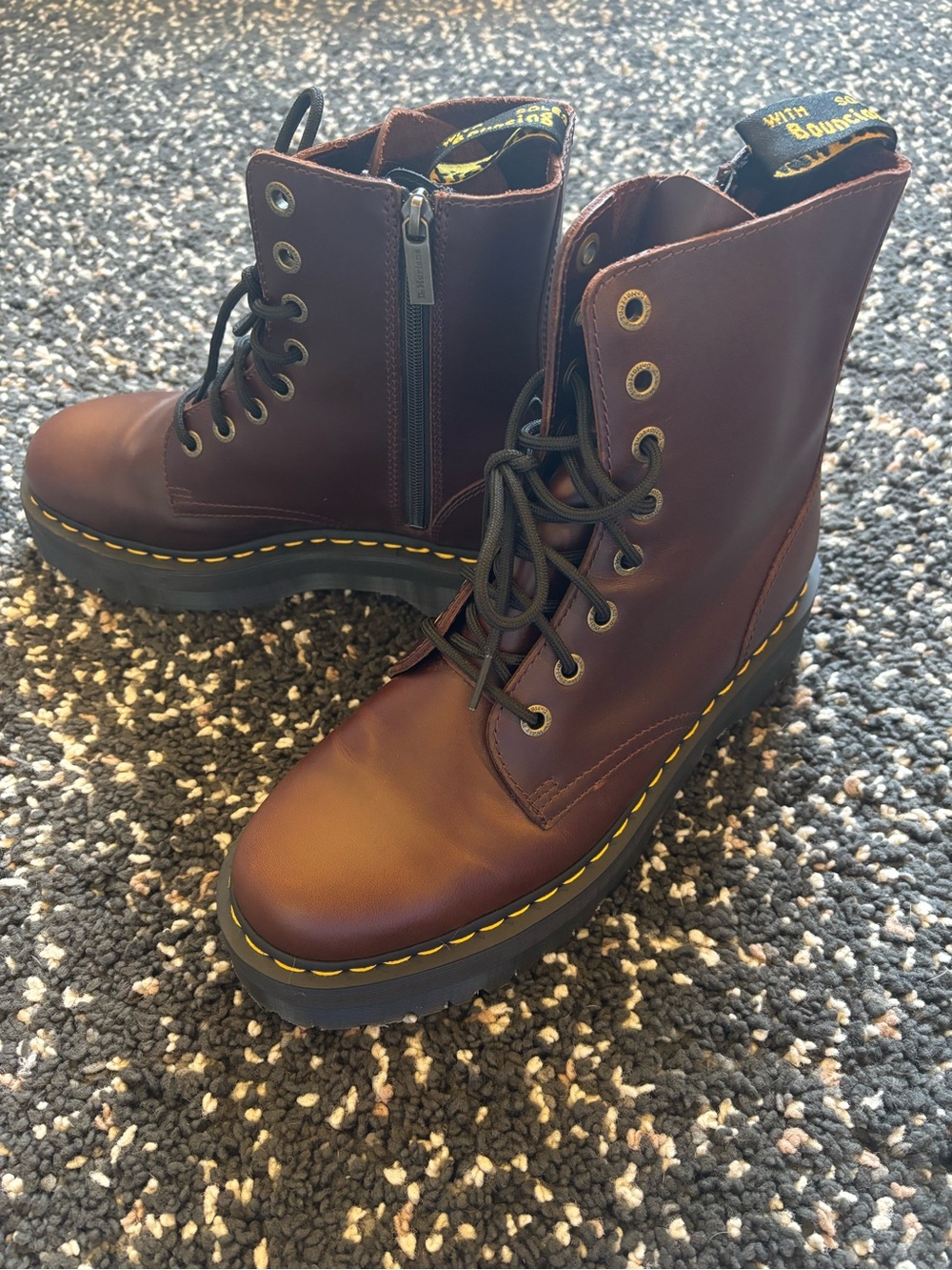 Dr. Martens Jadon Boot Pull Up Leather Platforms (New Without Tags, never worn)